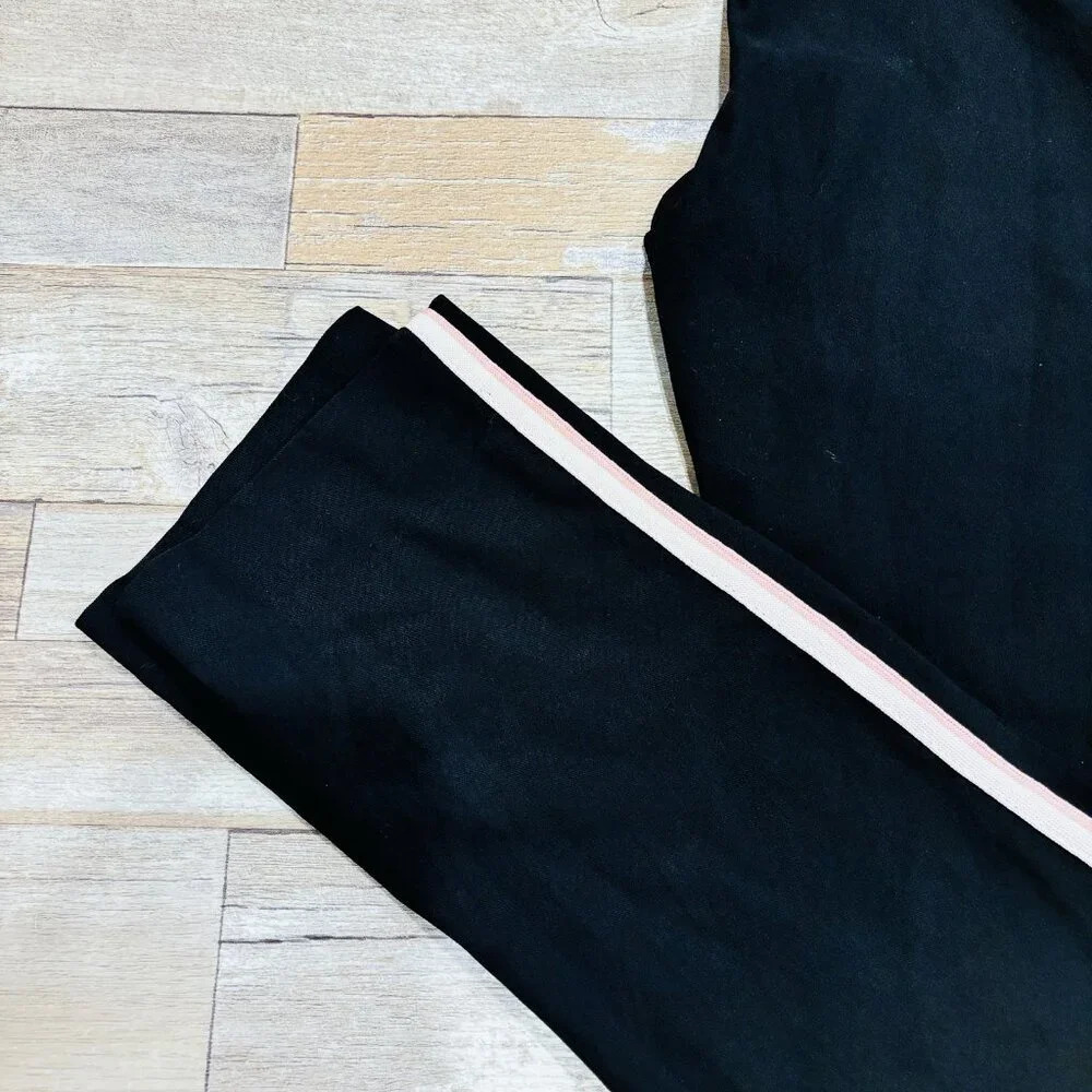 REITMANS Iconic black pants with pink and white stripes - Picture 2 of 7